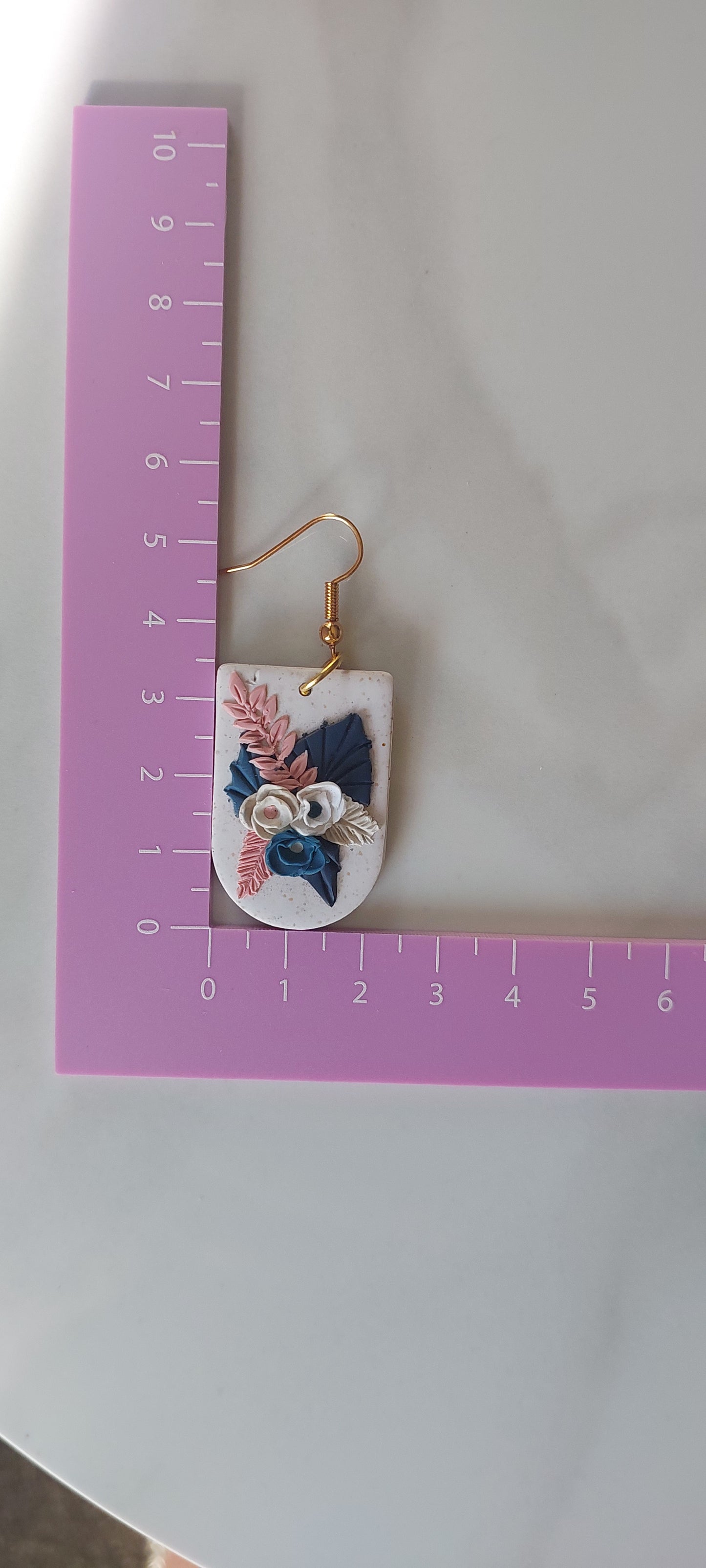 Blossom arch pink and blue
